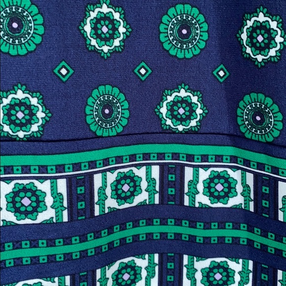 Stretchy Michael Kors V-neck Tunic Shirt - Picture 3 of 10